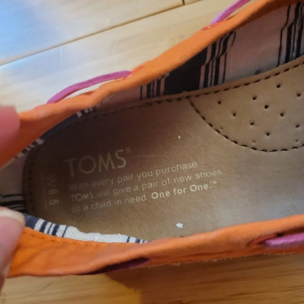 Toms pink and orange cloth flats - Picture 5 of 9